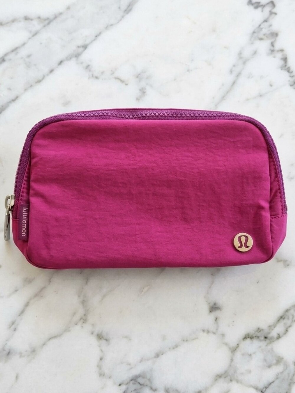 Lululemon Everywhere Belt Bag Berry Rumble & Gold 1L